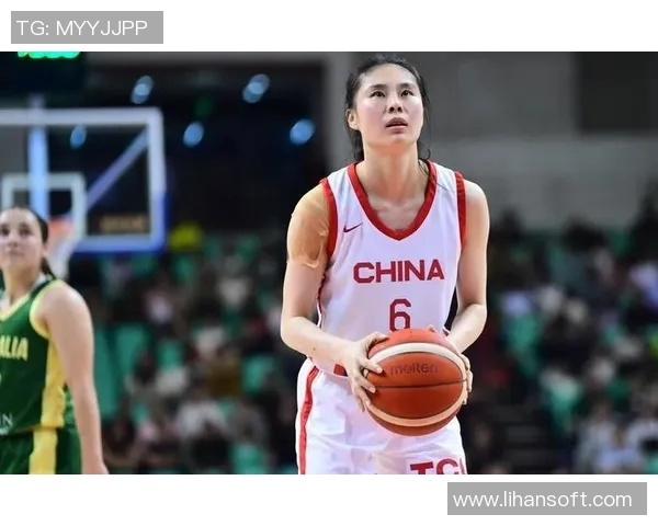 中国女篮热身赛初探：三人表现不佳两人需调整三人展现领袖潜力